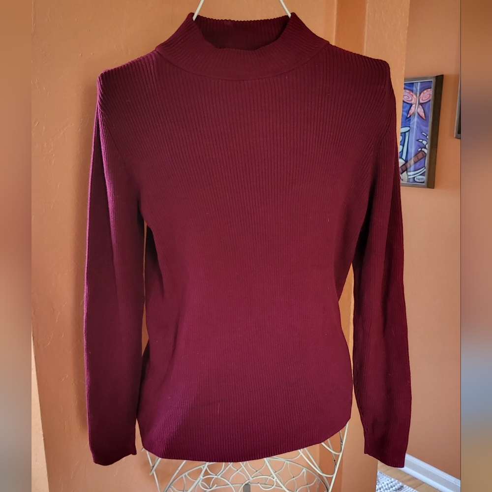 Simple maroon mock turtleneck